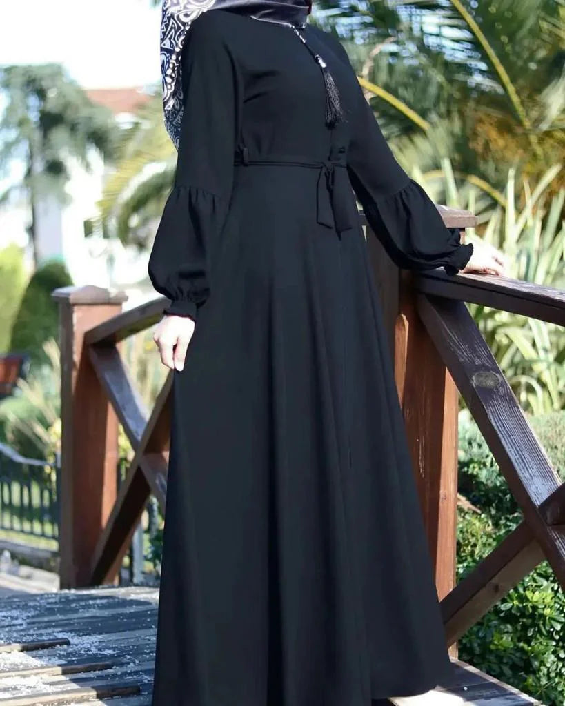 ABAYA WITH STITCHED ZIP