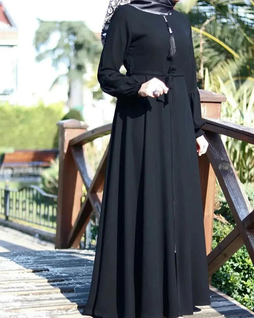 ABAYA WITH STITCHED ZIP